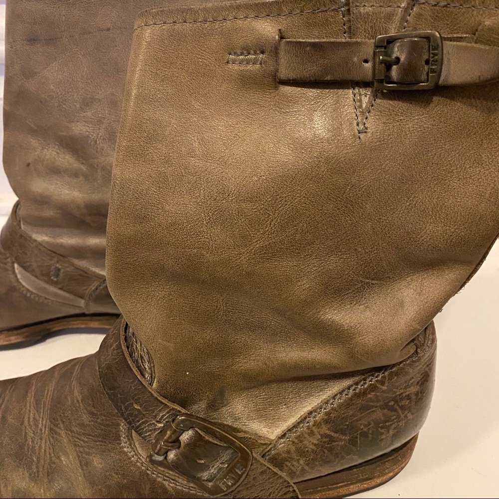 Frye Distressed Veronica Short Boot - Picture 4 of 13